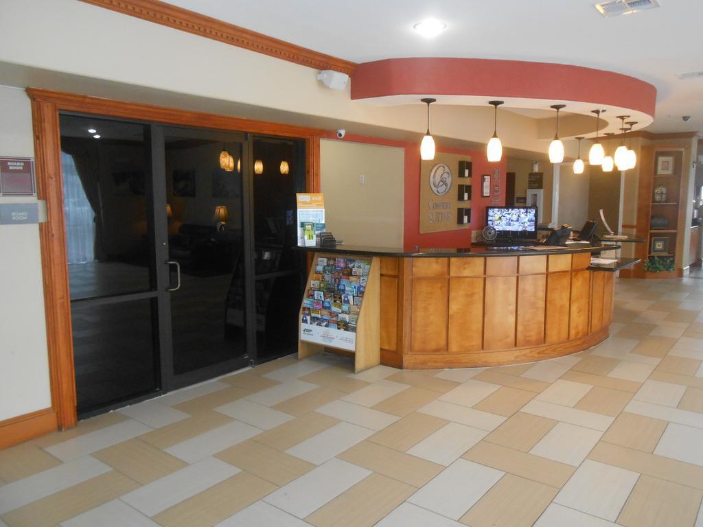 Comfort Suites Lake Charles Exterior foto