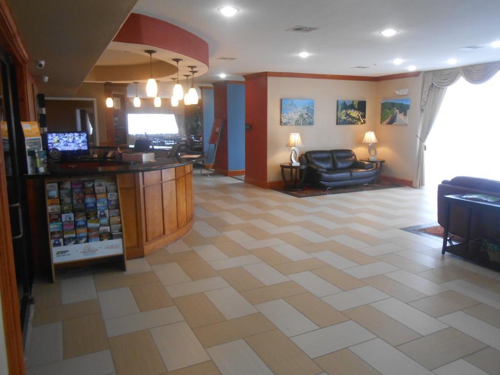 Comfort Suites Lake Charles Exterior foto